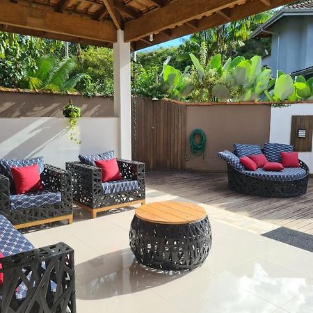 Linda Casa Em Ubatuba Condominio Fechado Kültér fotó